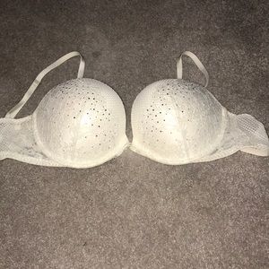 NWOT VS bra